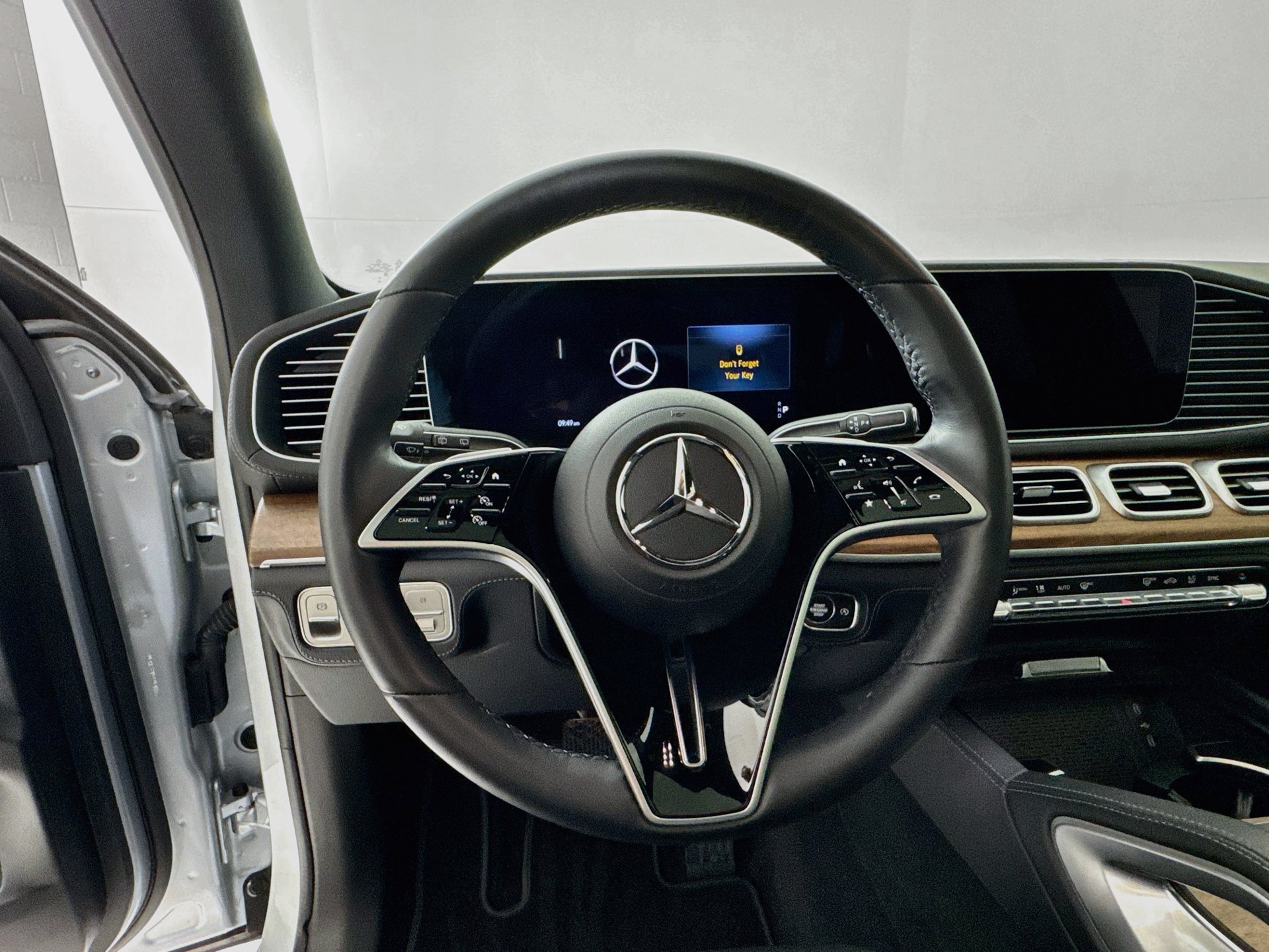 Certified 2026 Mercedes-Benz GLE 350 4MATIC image 12