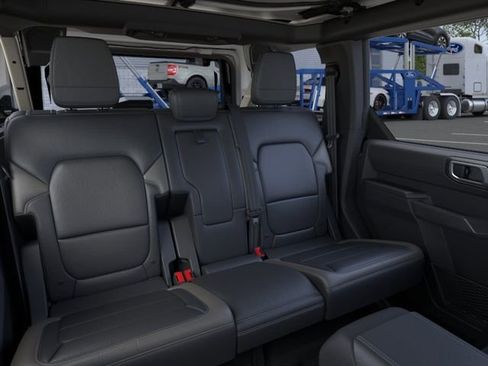 New 2026 Ford Bronco Outer Banks AWD/4WD image 11