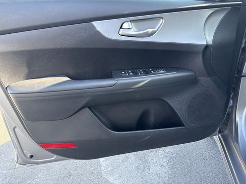 Certified 2023 Kia Forte LXS image 15