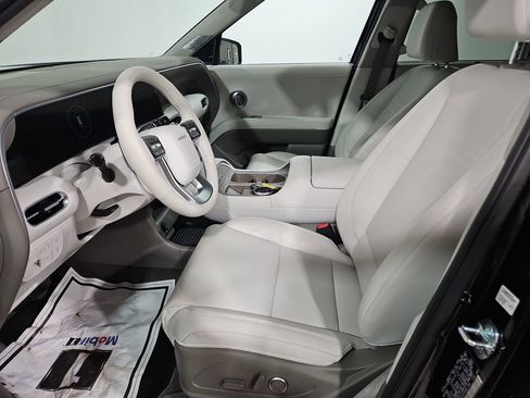 Certified 2026 Hyundai Palisade Limited AWD/4WD image 11