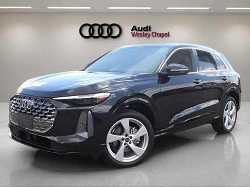 New 2025 Audi Q5 Premium Plus AWD/4WD image 1