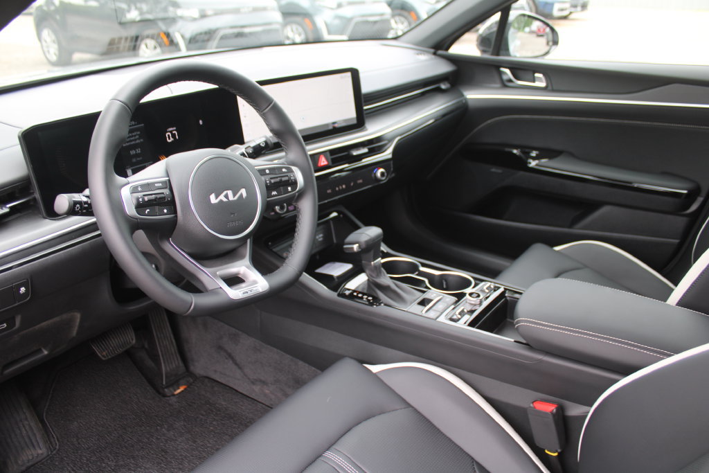 New 2026 Kia K5 GT-Line w/ GT-Line Premium Package AWD/4WD image 21