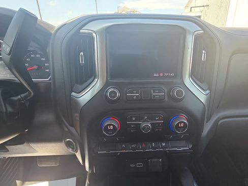 Used 2021 Chevrolet Silverado 1500 RST w/ Bed Protection Package AWD/4WD image 20