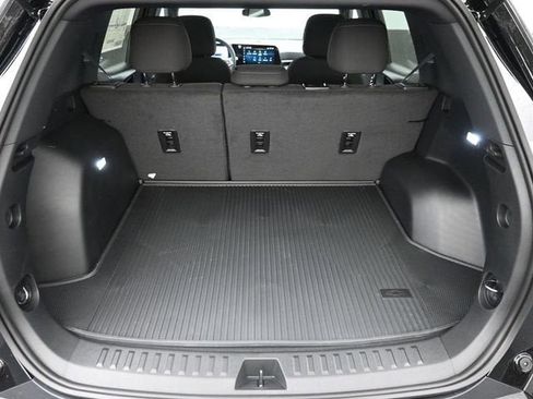 New 2026 Chevrolet Equinox LT w/ LPO, Floor Liner Package AWD/4WD image 32