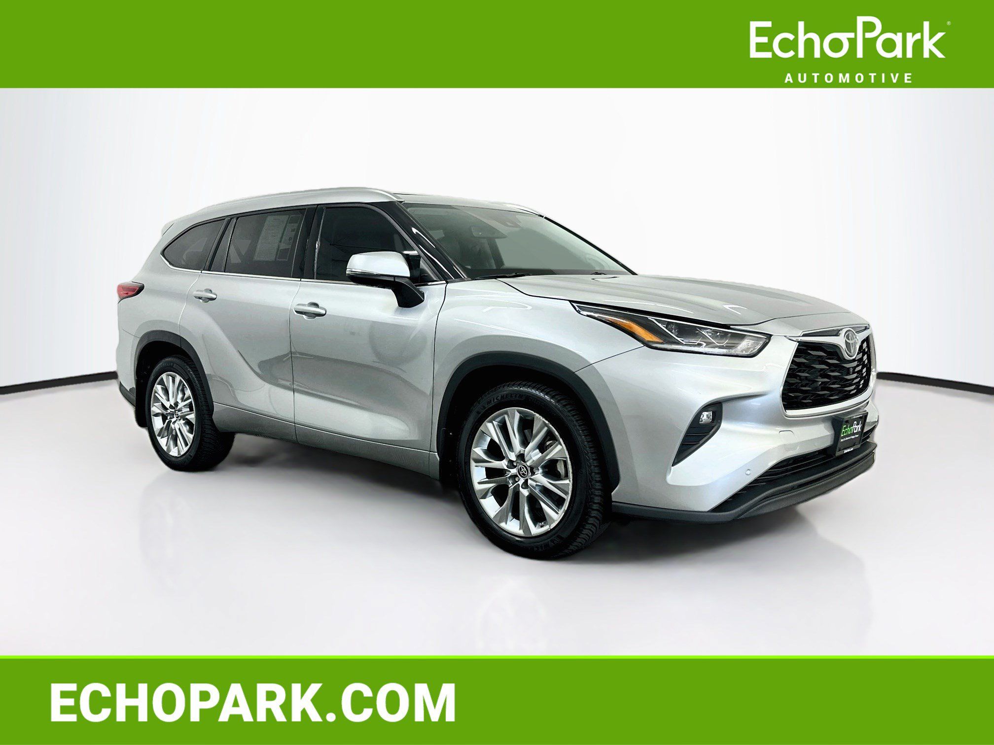 Used 2021 Toyota Highlander Limited AWD/4WD image 1