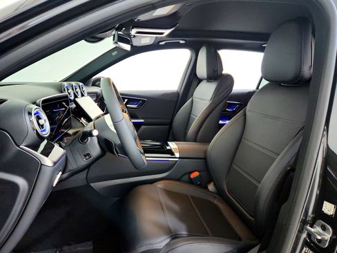 Certified 2026 Mercedes-Benz GLC 300 image 12