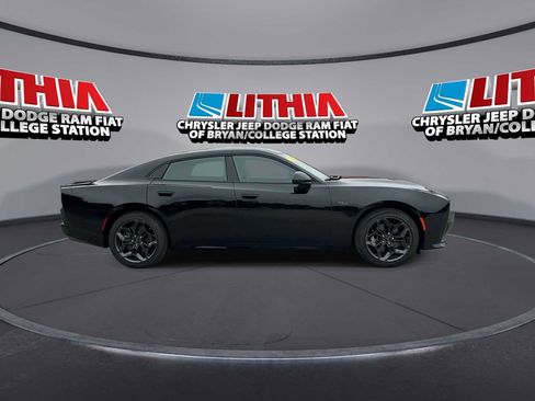New 2026 Dodge Charger R/T AWD/4WD image 9