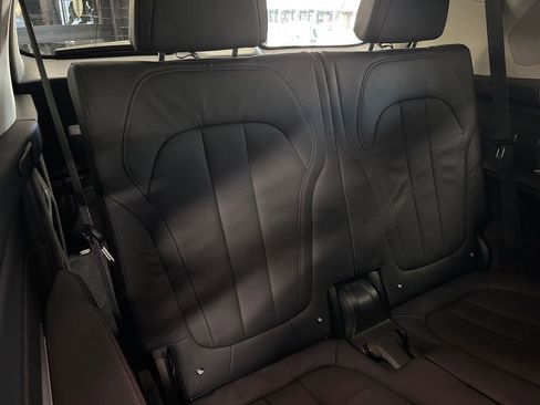 Used 2020 BMW X7 xDrive40i w/ Premium Package image 39