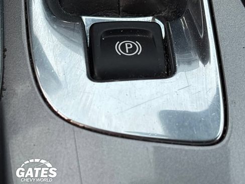Used 2024 Chevrolet Malibu LT FWD image 28
