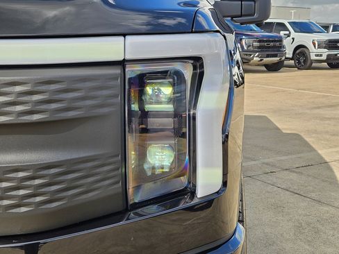 Used 2025 Ford F150 Lightning XLT image 10