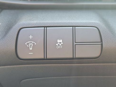 New 2026 Hyundai Elantra SEL Sport FWD image 19