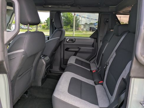 Used 2023 Ford Bronco Big Bend AWD/4WD image 13