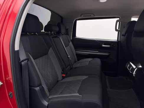 Used 2017 Toyota Tundra SR5 w/ TRD Off Road Package image 31