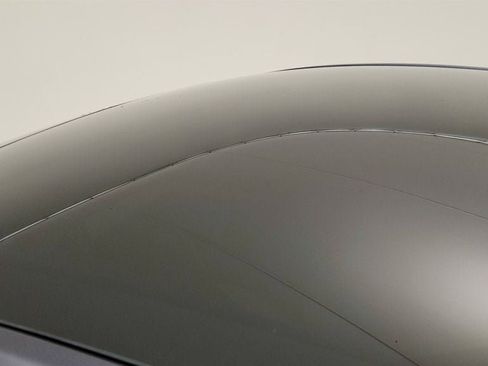 Used 2023 Tesla Model Y Performance image 10