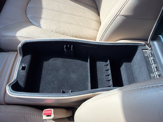 Used 2010 Buick Lucerne CXL w/ Driver Confidence Package FWD image 27