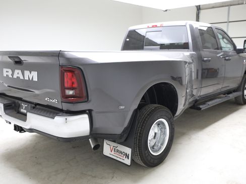 New 2026 RAM 3500 Tradesman AWD/4WD image 5