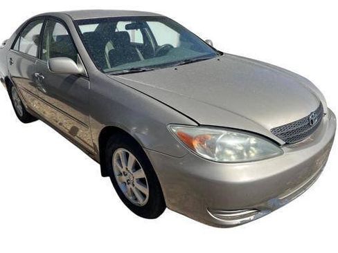 Used 2003 Toyota Camry LE FWD image 8