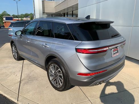 Used 2023 Lincoln Corsair Reserve w/ Equipment Group 201A AWD/4WD image 3