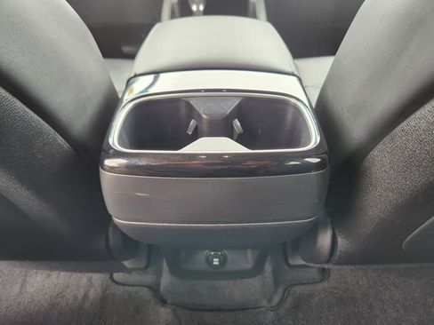 Used 2024 Kia Telluride S w/ S Sunroof Package image 11