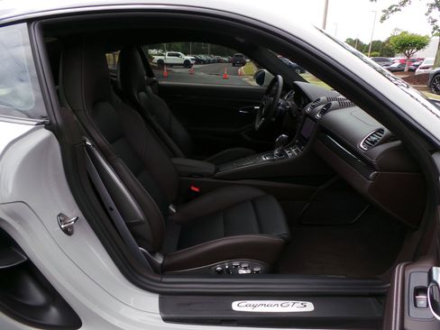 Used 2023 Porsche 718 Cayman GTS RWD image 41