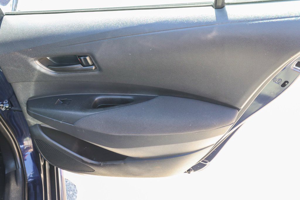 Used 2025 Toyota Corolla LE FWD image 19