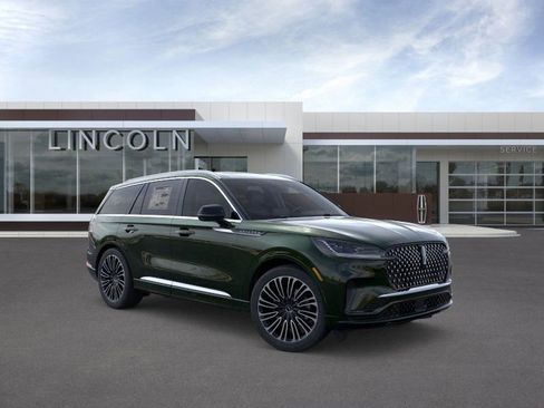 New 2026 Lincoln Aviator Black Label image 7