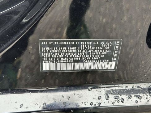 Used 2025 Volkswagen Jetta Sport image 17