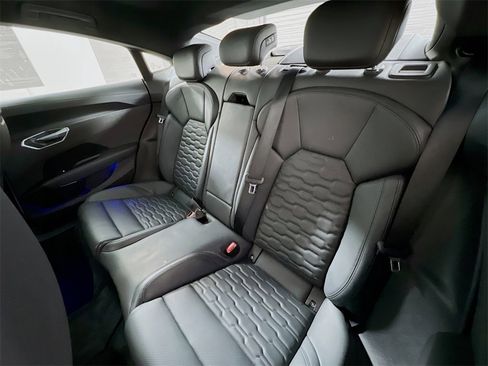 Used 2023 Audi e-tron GT Premium Plus w/ Performance Package image 23