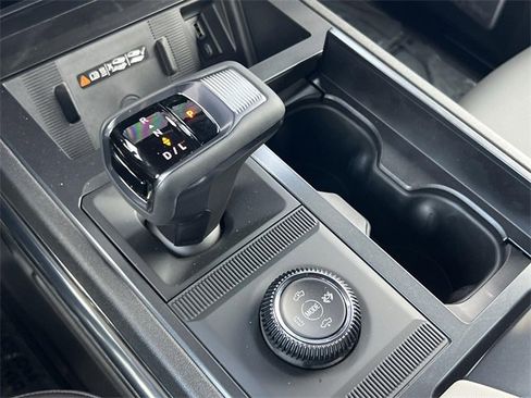 New 2026 GMC Hummer EV 4x4 Crew Cab image 21