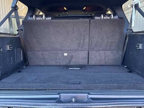 Used 2017 Ford Expedition EL XLT w/ Equipment Group 202A AWD/4WD image 9