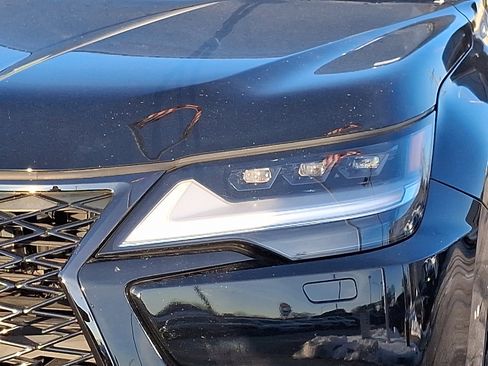 Used 2022 Lexus LX 600 F Sport image 9