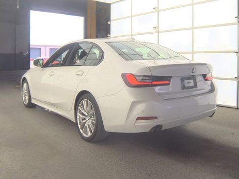 Used 2023 BMW 330i Sedan w/ Premium Package RWD image 8