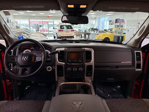 Used 2018 RAM 2500 Big Horn image 11