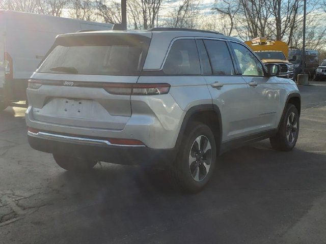 New 2024 Jeep Grand Cherokee Limited 4xe AWD/4WD image 7
