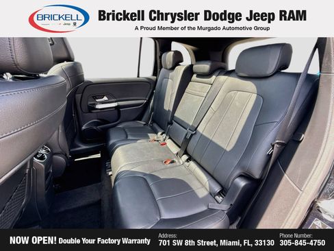 Used 2021 Mercedes-Benz GLB 250 w/ Premium Package image 21