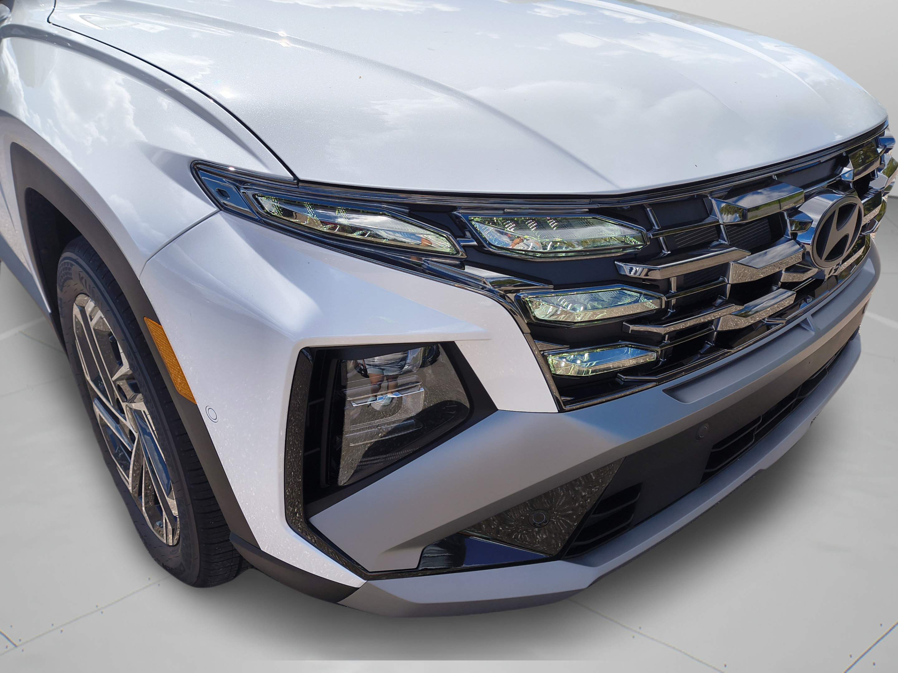 New 2026 Hyundai Tucson Limited FWD image 34