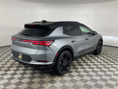 New 2026 Chevrolet Equinox EV RS image 21