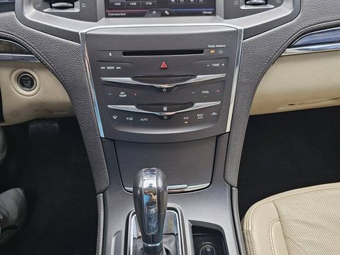 Used 2013 Lincoln MKS FWD image 15