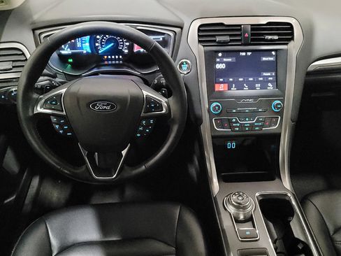 Used 2019 Ford Fusion SEL FWD image 22