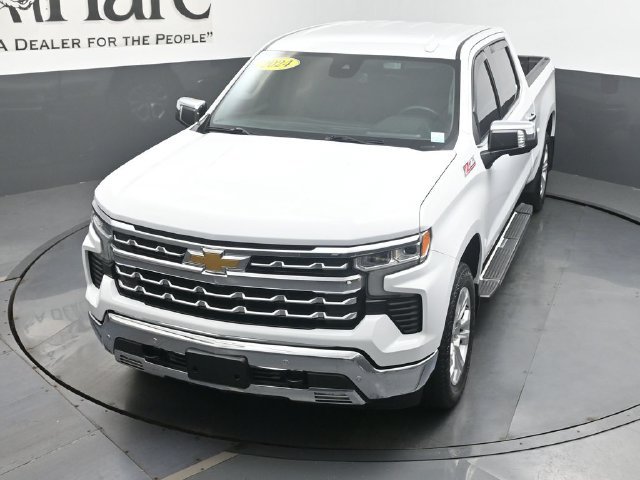 Used 2024 Chevrolet Silverado 1500 LTZ w/ LTZ Convenience Package II AWD/4WD image 49