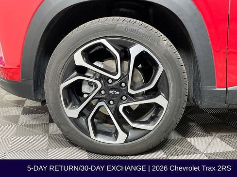Used 2026 Chevrolet Trax RS w/ Sunroof Package image 35