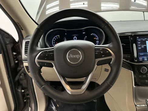Used 2019 Jeep Grand Cherokee Limited image 8