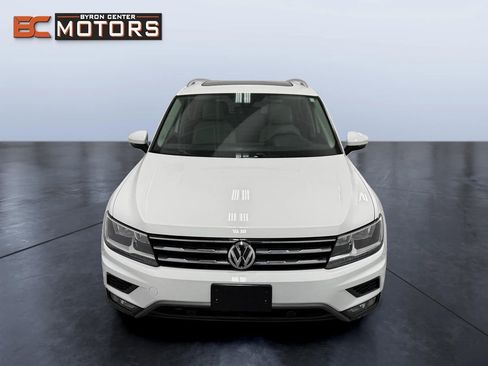 Used 2021 Volkswagen Tiguan SEL w/ 2-Row Tiguan MDO Package image 8