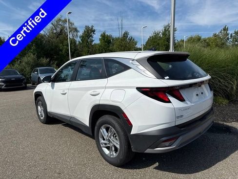 Certified 2025 Hyundai Tucson SE AWD/4WD image 17