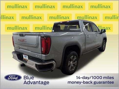 Used 2026 GMC Sierra 1500 SLT AWD/4WD image 4