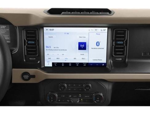 Used 2022 Ford Bronco Wildtrak image 10