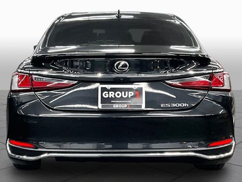 Used 2025 Lexus ES 300h w/ Premium Package FWD image 5