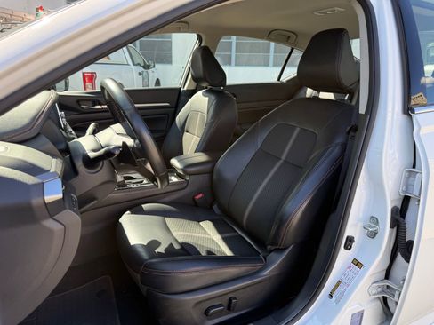 Used 2024 Nissan Altima 2.5 SR image 11