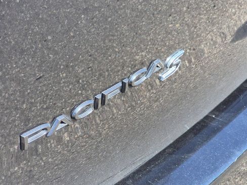 Used 2019 Chrysler Pacifica Touring Plus w/ S Appearance Package FWD image 12