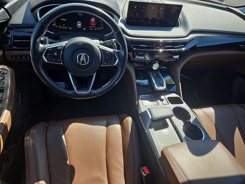 Used 2023 Acura MDX SH-AWD w/ Advance Package image 12